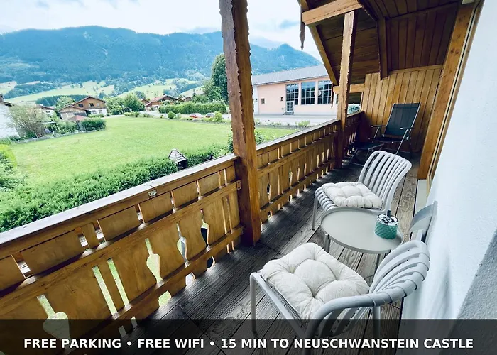 Gemütliche Alpenwohnung mit Balkon&Bergblick nahe Neuschwanstein ideal für Familien&Gruppen für gemeinsame Momente Apartamento