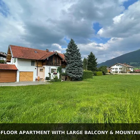 Apartment Gemuetliche Alpenwohnung Mit Balkon & Bergblick Nahe Neuschwanstein Ideal Fuer Familien & Gruppen Fuer Gemeinsame Momente *