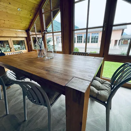 Traumblick Bis 8 Gaeste Und Schlossnah Daire