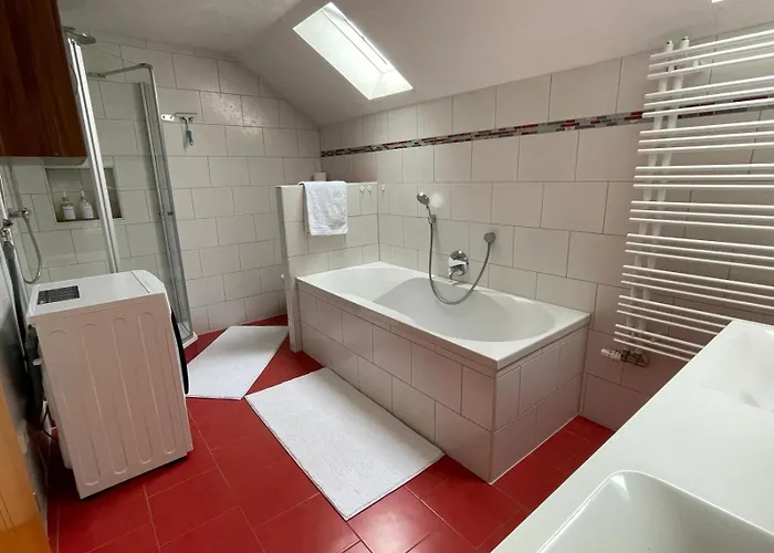 Apartment Gemuetliche Alpenwohnung Mit Balkon & Bergblick Nahe Neuschwanstein Ideal Fuer Familien & Gruppen Fuer Gemeinsame Momente *